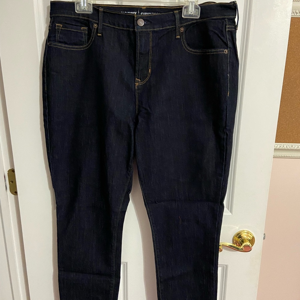 Curvy Denim Jeans